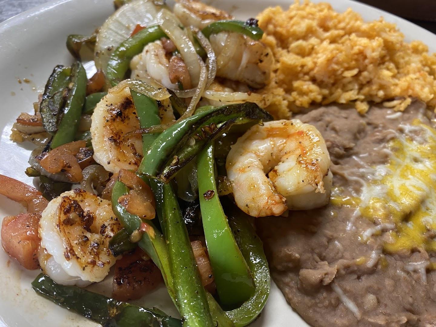 Dos Gallos Family Restaurant
